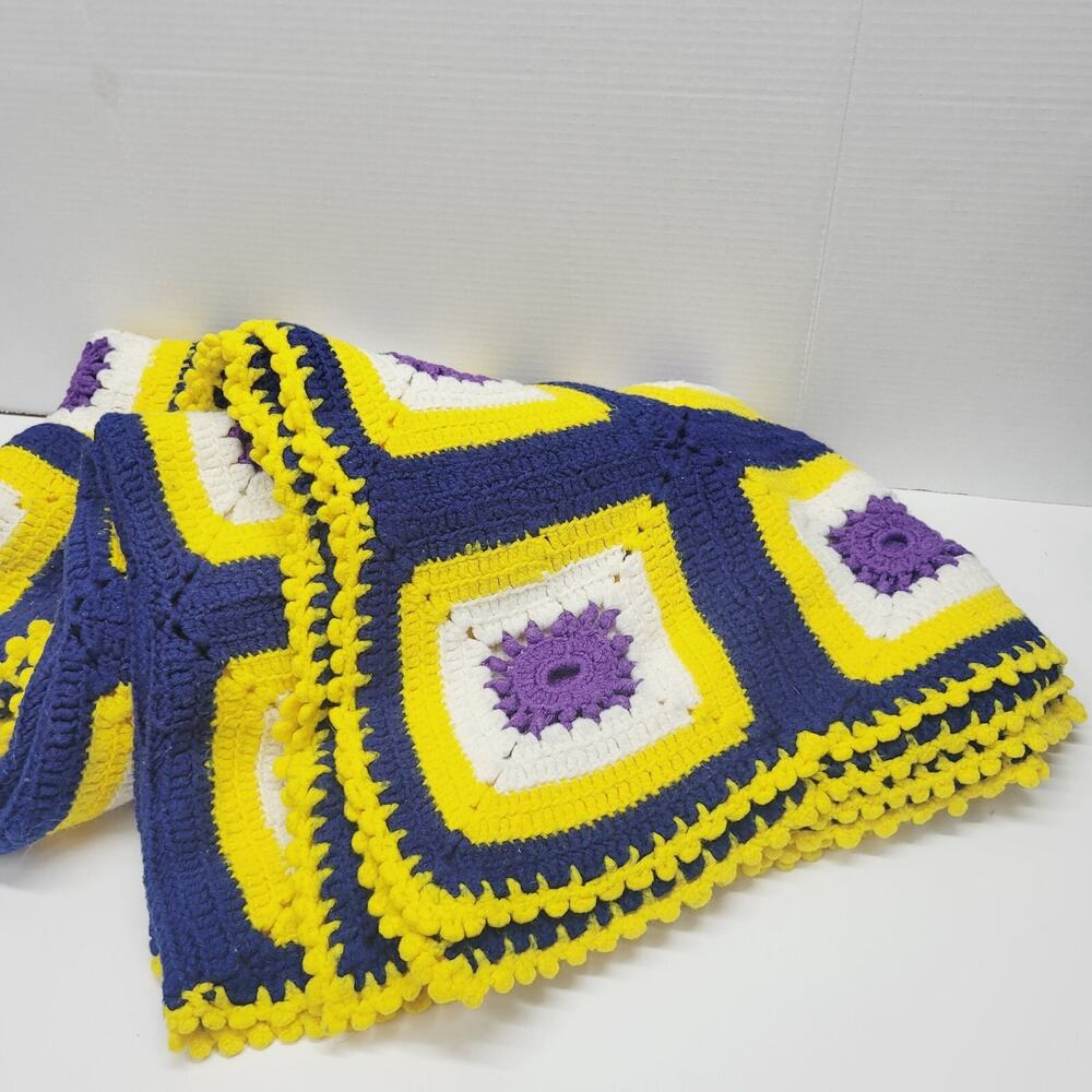 Vtg Handmade Granny Square Afghan Crochet Large Blanket Throw 70”x64” Blue White